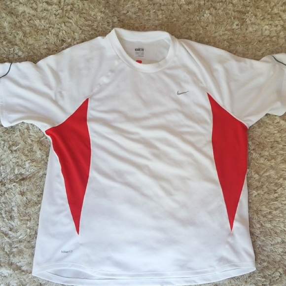 NIKE FIT DRY. - Picture 4 of 7